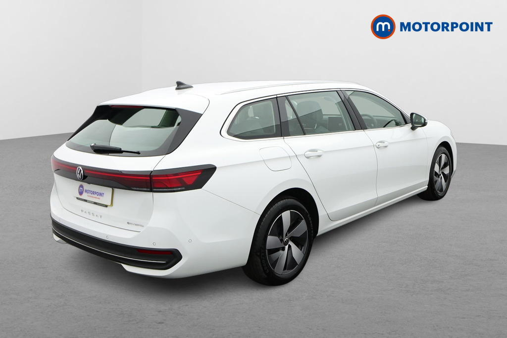 Volkswagen Passat Life Automatic Petrol Plug-In Hybrid Estate - Stock Number (1659613) - Drivers side rear corner