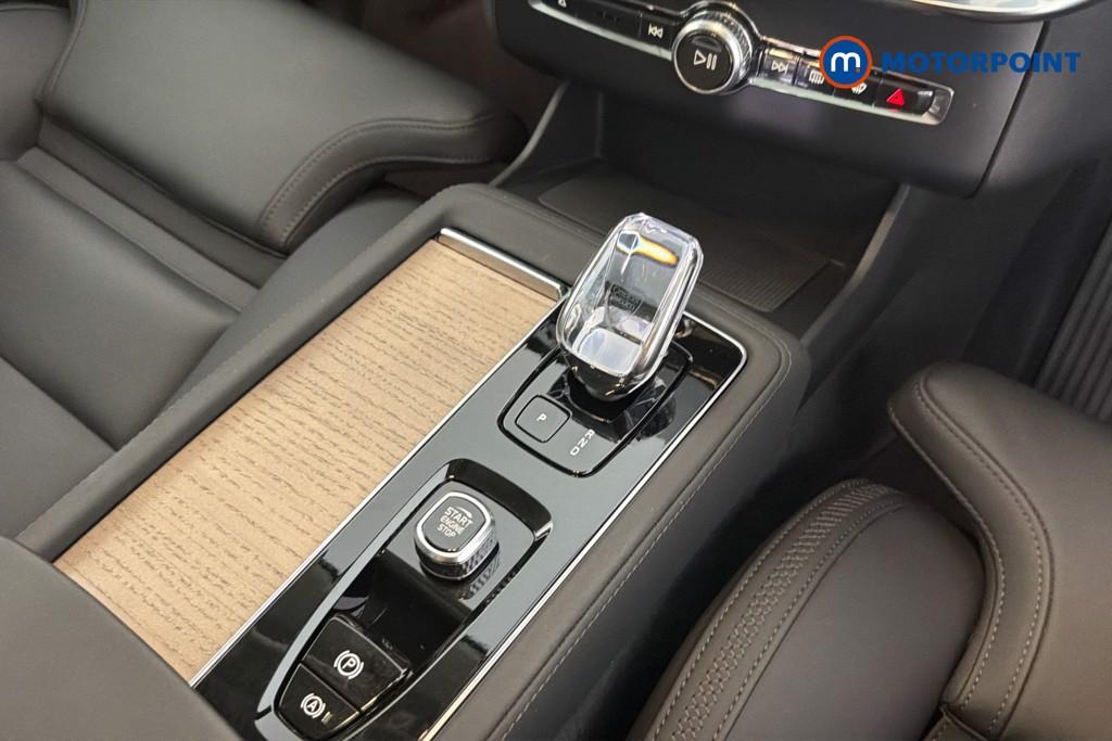 Volvo Xc90 Plus Automatic Petrol Plug-In Hybrid SUV - Stock Number (1659669) - 15th supplementary image