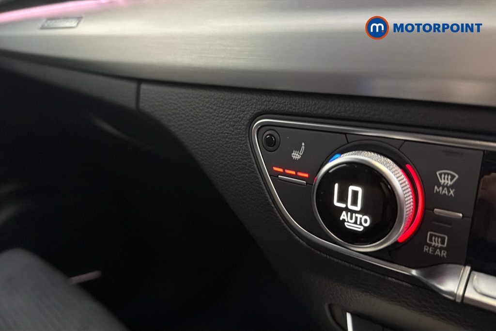 Audi Q5 S Line Automatic Petrol Plug-In Hybrid SUV - Stock Number (1659789) - 14th supplementary image