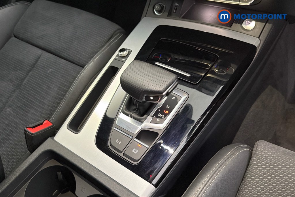 Audi Q5 S Line Automatic Petrol Plug-In Hybrid SUV - Stock Number (1659789) - 15th supplementary image