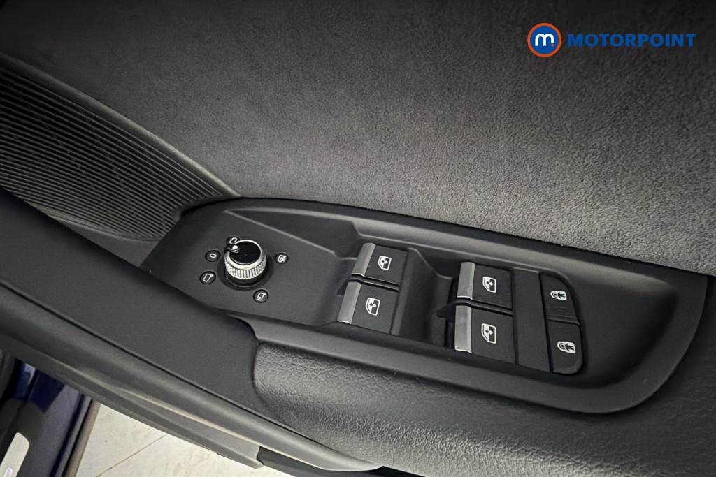 Audi Q5 S Line Automatic Petrol Plug-In Hybrid SUV - Stock Number (1659789) - 20th supplementary image