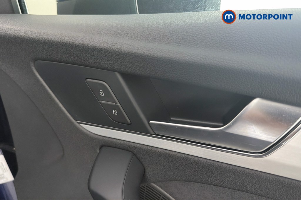 Audi Q5 S Line Automatic Petrol Plug-In Hybrid SUV - Stock Number (1659789) - 42nd supplementary image