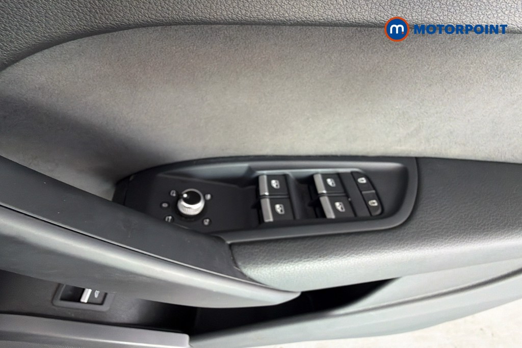 Audi Q5 S Line Automatic Petrol SUV - Stock Number (1659814) - 20th supplementary image