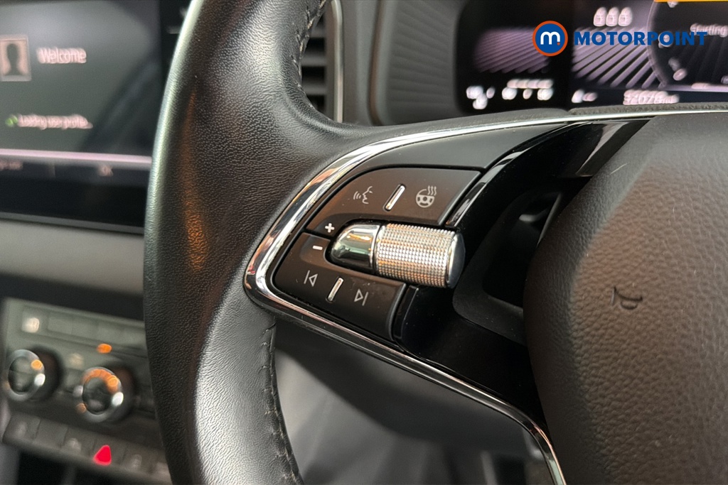 Skoda Karoq Se L Manual Petrol SUV - Stock Number (1659894) - 4th supplementary image