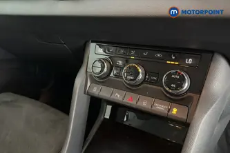 Skoda Karoq Se L Manual Petrol SUV - Stock Number (1659894) - 12th supplementary image