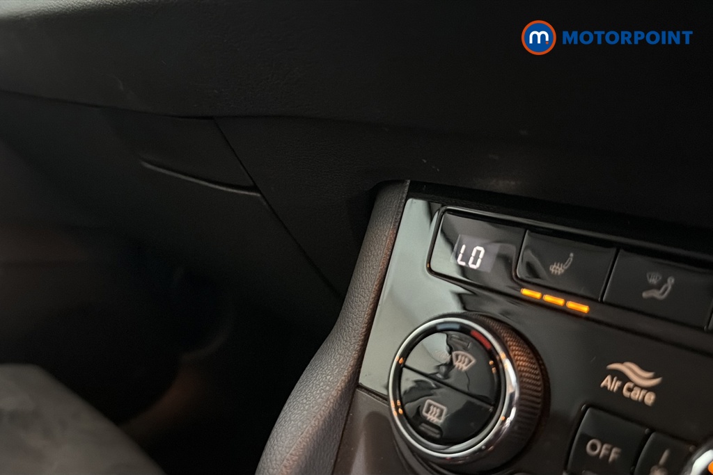 Skoda Karoq Se L Manual Petrol SUV - Stock Number (1659894) - 14th supplementary image