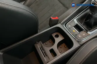 Skoda Karoq Se L Manual Petrol SUV - Stock Number (1659894) - 16th supplementary image
