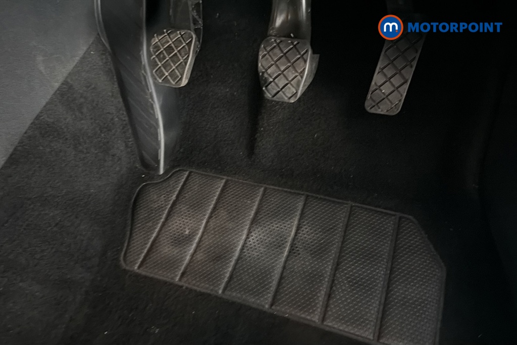 Skoda Karoq Se L Manual Petrol SUV - Stock Number (1659894) - 24th supplementary image