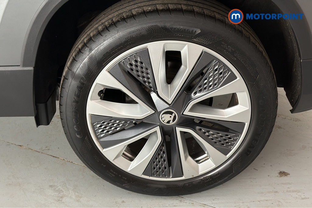 Skoda Karoq Se L Manual Petrol SUV - Stock Number (1659894) - 45th supplementary image