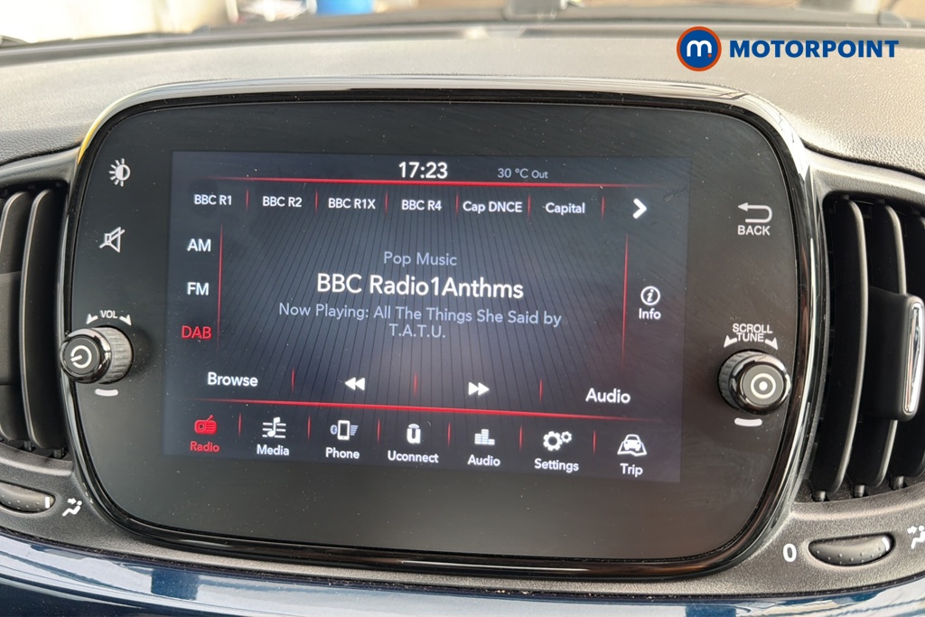Fiat 500 Dolcevita Manual Petrol Hatchback - Stock Number (1659937) - 8th supplementary image