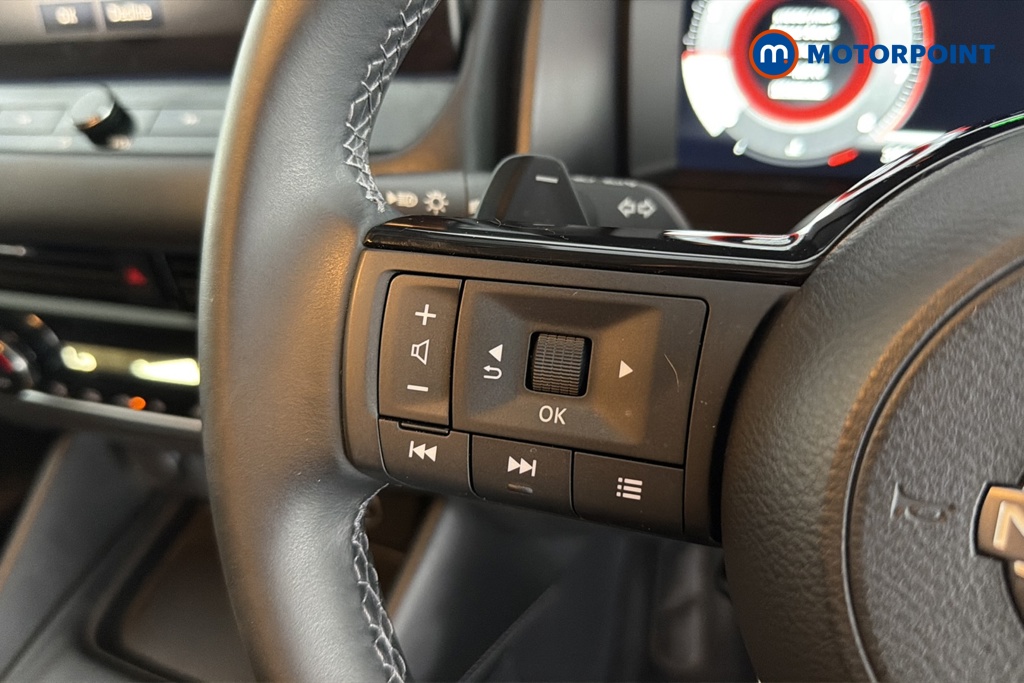Nissan Qashqai N-Connecta Automatic Petrol SUV - Stock Number (1659957) - 4th supplementary image