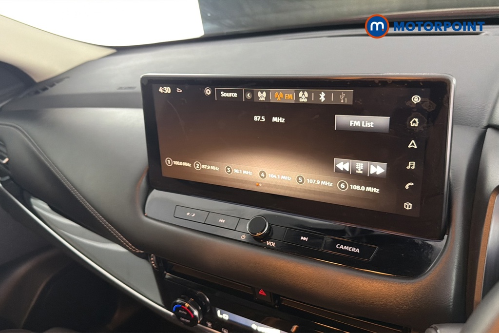 Nissan Qashqai N-Connecta Automatic Petrol SUV - Stock Number (1659957) - 8th supplementary image