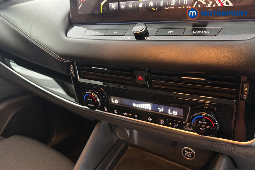 Nissan Qashqai N-Connecta Automatic Petrol SUV - Stock Number (1659957) - 12th supplementary image