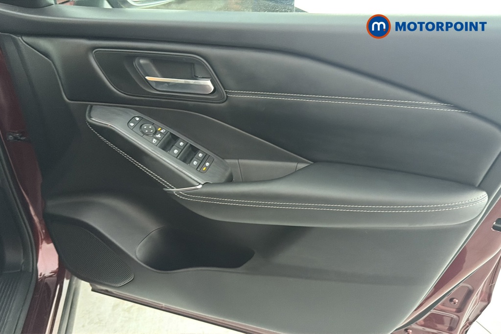 Nissan Qashqai N-Connecta Automatic Petrol SUV - Stock Number (1659957) - 18th supplementary image