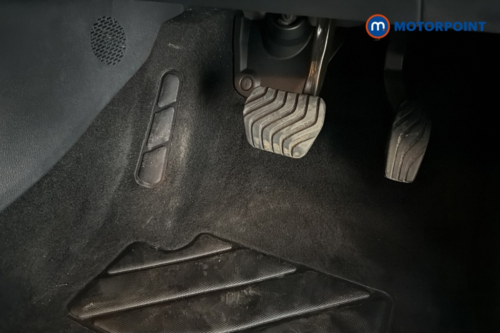 Nissan Qashqai N-Connecta Automatic Petrol SUV - Stock Number (1659957) - 24th supplementary image