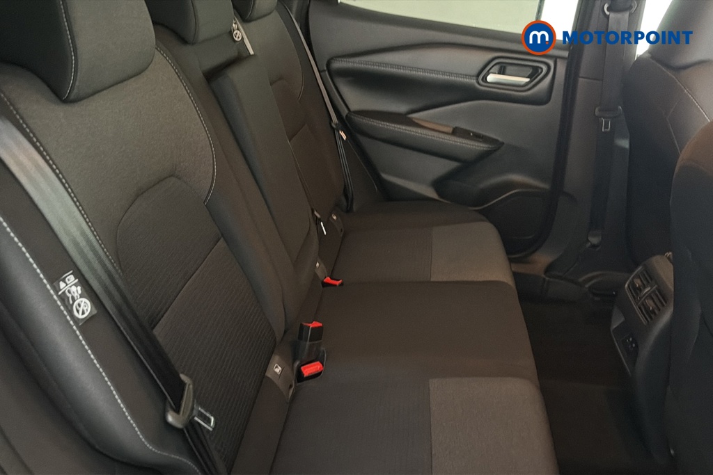 Nissan Qashqai N-Connecta Automatic Petrol SUV - Stock Number (1659957) - 25th supplementary image