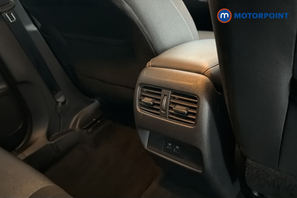 Nissan Qashqai N-Connecta Automatic Petrol SUV - Stock Number (1659957) - 28th supplementary image