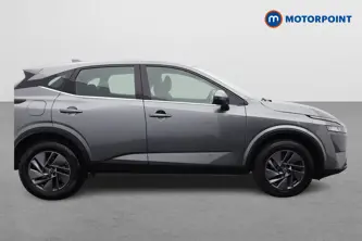 Nissan Qashqai Acenta Premium Manual Petrol SUV - Stock Number (1660010) - Drivers side