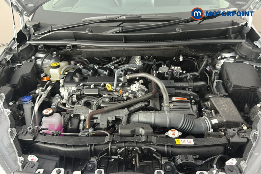 Toyota Yaris Design Automatic Petrol-Electric Hybrid Hatchback - Stock Number (1660011) - 48th supplementary image