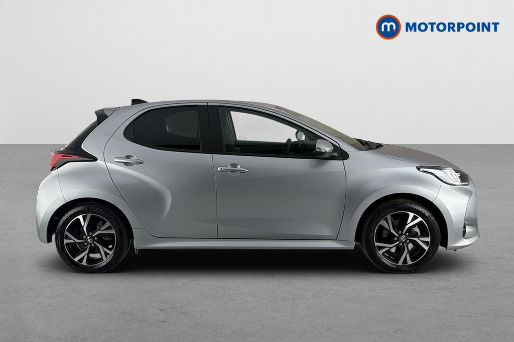Toyota Yaris Design Automatic Petrol-Electric Hybrid Hatchback - Stock Number (1660011) - Passenger side