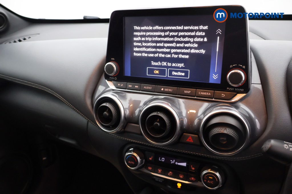 Nissan Juke N-Connecta Manual Petrol SUV - Stock Number (1635256) - 9th supplementary image