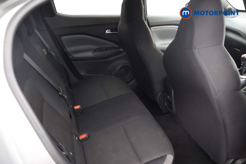 Nissan Juke N-Connecta Manual Petrol SUV - Stock Number (1635256) - 18th supplementary image