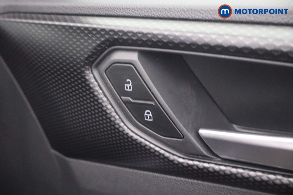 Volkswagen T-Cross SE Manual Petrol SUV - Stock Number (1645823) - 9th supplementary image