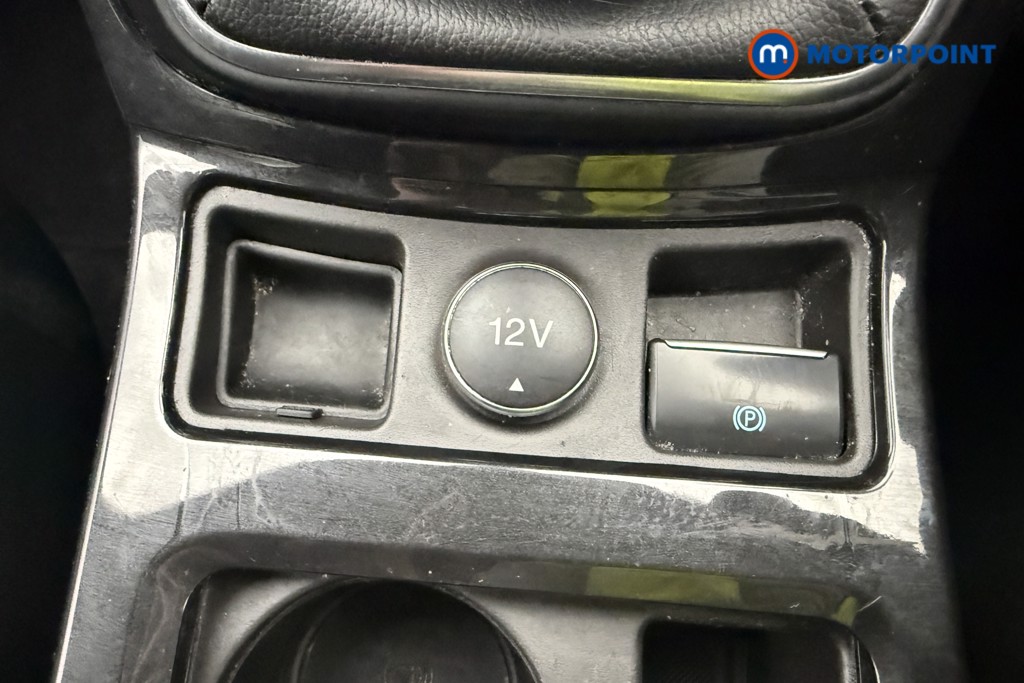 Ford Kuga St-Line Manual Petrol SUV - Stock Number (1649050) - 15th supplementary image