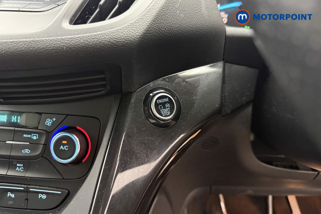 Ford Kuga St-Line Manual Petrol SUV - Stock Number (1649050) - 18th supplementary image