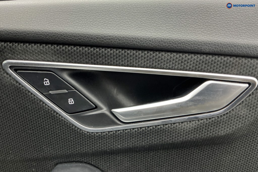 Audi Q2 S Line Manual Petrol SUV - Stock Number (1649446) - 17th supplementary image