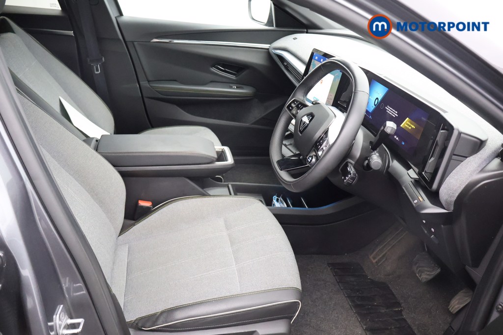 Renault Megane E-Tech Techno Automatic Electric Hatchback - Stock Number (1650060) - 17th supplementary image