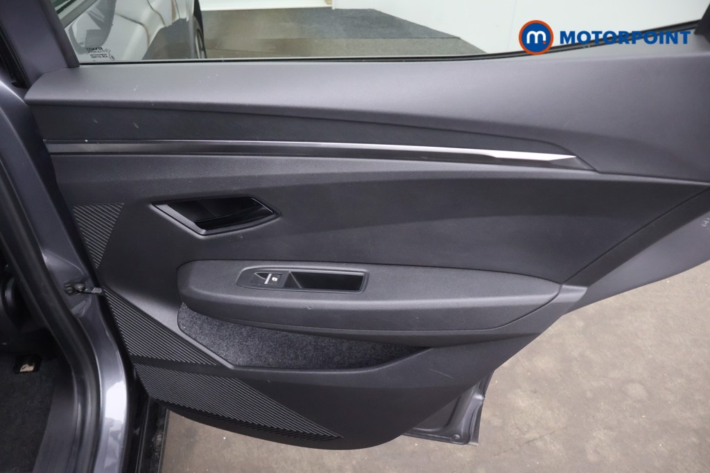 Renault Megane E-Tech Techno Automatic Electric Hatchback - Stock Number (1650060) - 18th supplementary image