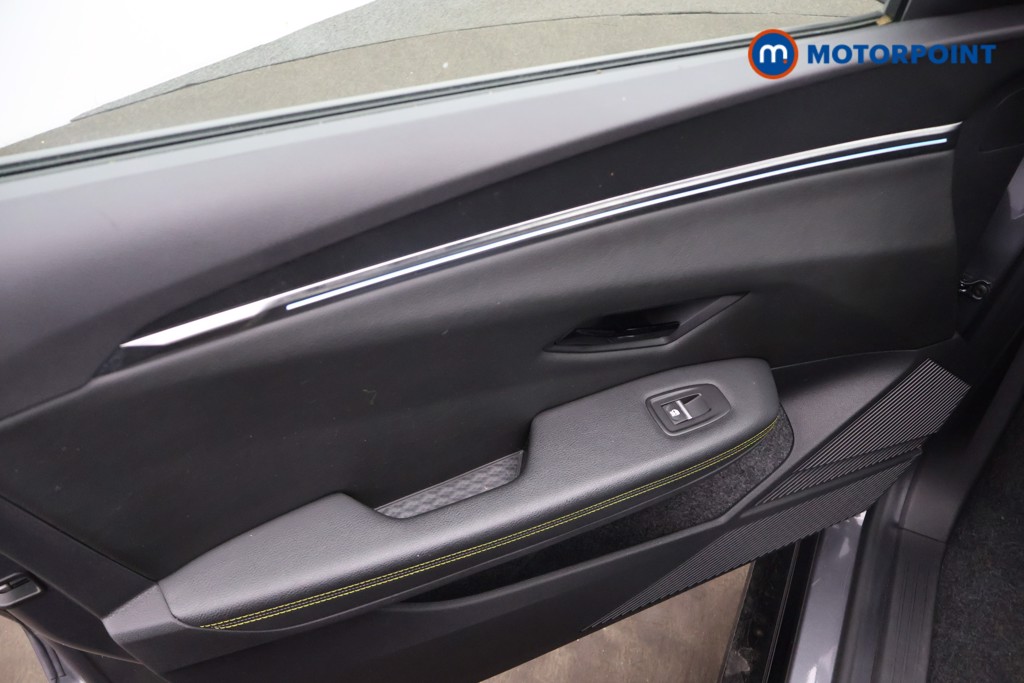 Renault Megane E-Tech Techno Automatic Electric Hatchback - Stock Number (1650060) - 23rd supplementary image
