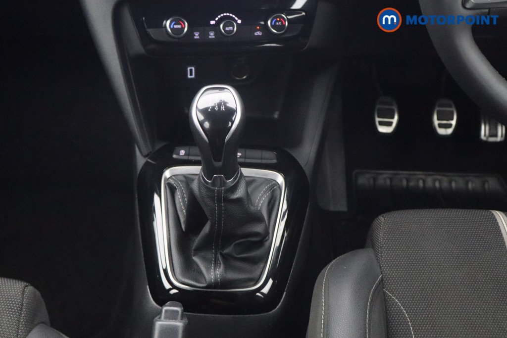 Vauxhall Corsa GS Manual Petrol Hatchback - Stock Number (1650183) - 5th supplementary image
