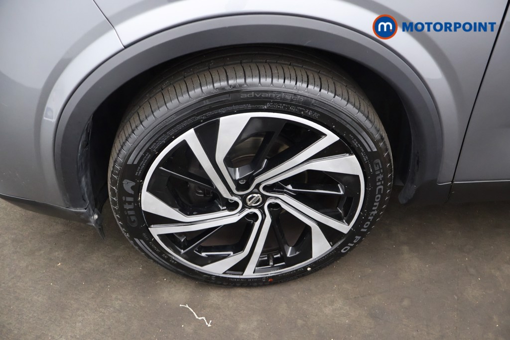 Nissan Qashqai Tekna-Plus Automatic Petrol SUV - Stock Number (1650376) - 1st supplementary image