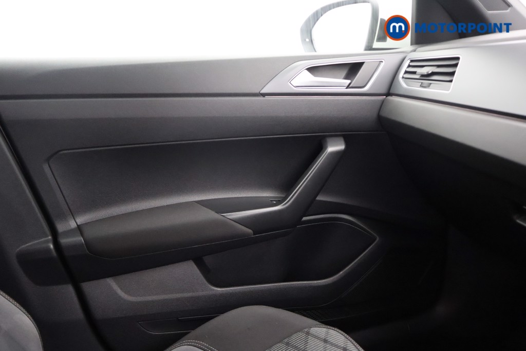 Volkswagen Taigo R-Line Automatic Petrol SUV - Stock Number (1651377) - 11th supplementary image