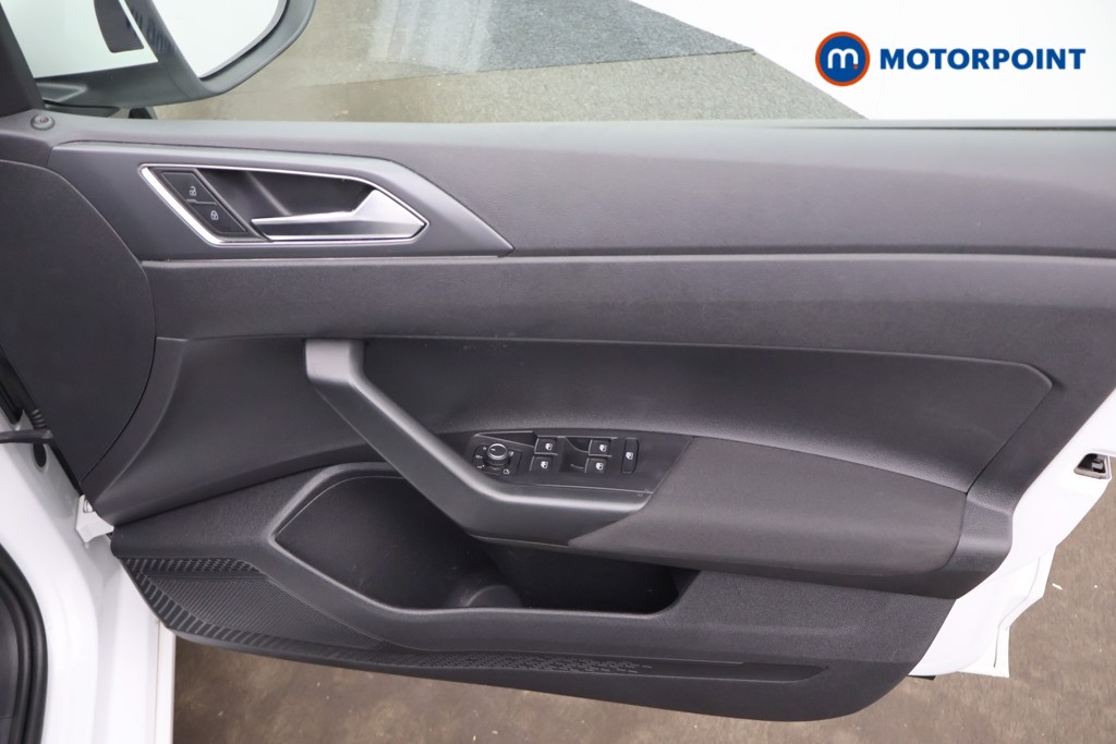 Volkswagen Taigo R-Line Automatic Petrol SUV - Stock Number (1651377) - 14th supplementary image