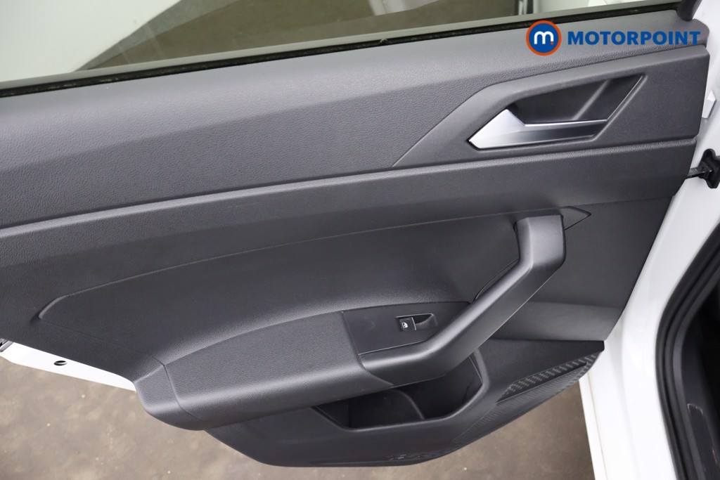 Volkswagen Taigo R-Line Automatic Petrol SUV - Stock Number (1651377) - 20th supplementary image