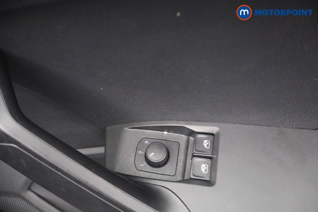 Seat Ibiza Se Edition Manual Petrol Hatchback - Stock Number (1651894) - 9th supplementary image