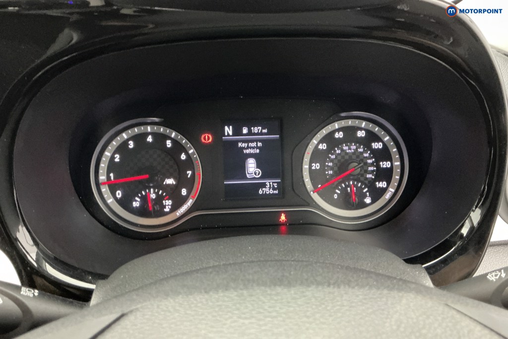 Hyundai I10 Premium Automatic Petrol Hatchback - Stock Number (1652013) - 8th supplementary image