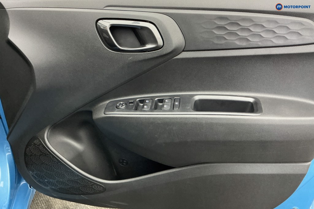 Hyundai I10 Premium Automatic Petrol Hatchback - Stock Number (1652013) - 16th supplementary image