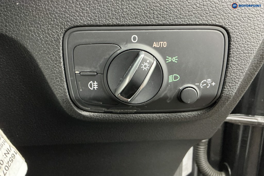 Audi Q2 S Line Manual Petrol SUV - Stock Number (1652071) - 14th supplementary image