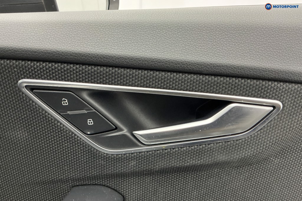 Audi Q2 S Line Manual Petrol SUV - Stock Number (1652071) - 17th supplementary image