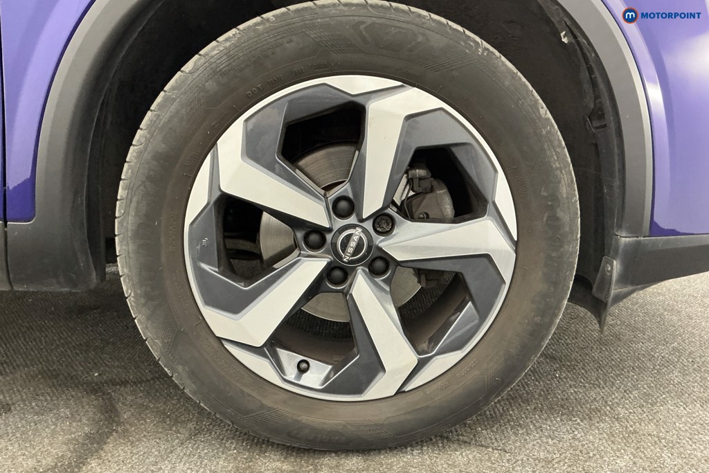 Nissan Qashqai N-Connecta Manual Petrol SUV - Stock Number (1652079) - 26th supplementary image