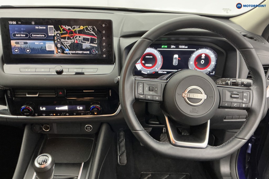 Nissan Qashqai N-Connecta Manual Petrol SUV - Stock Number (1652079) - 1st supplementary image