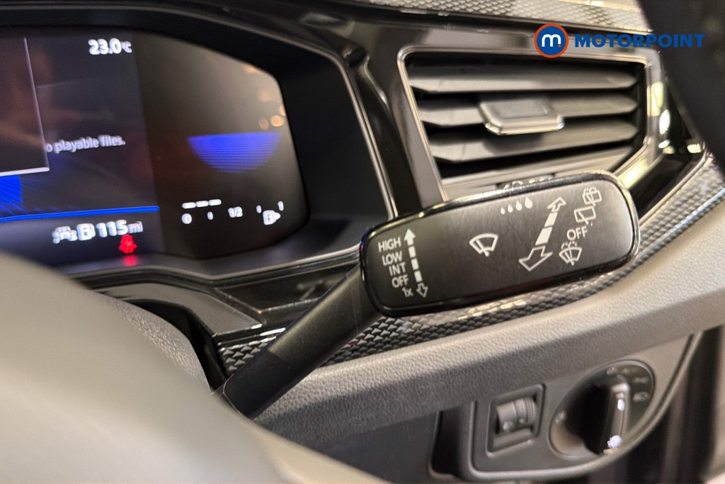 Volkswagen Polo Life Automatic Petrol Hatchback - Stock Number (1652244) - 7th supplementary image