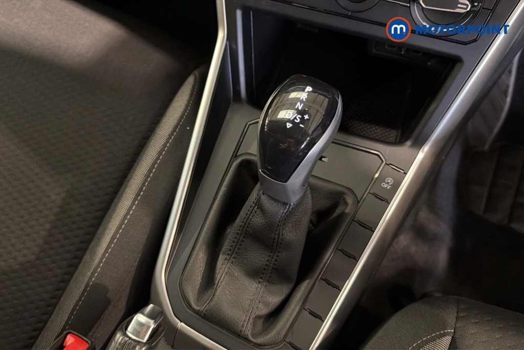 Volkswagen Polo Life Automatic Petrol Hatchback - Stock Number (1652244) - 15th supplementary image