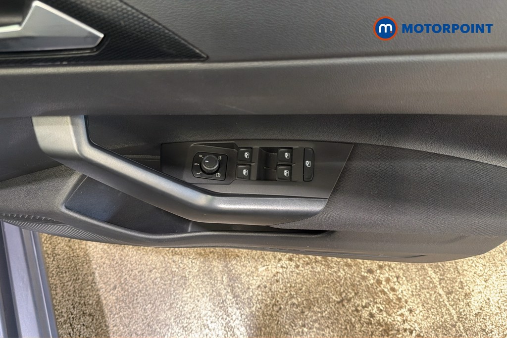 Volkswagen Polo Life Automatic Petrol Hatchback - Stock Number (1652244) - 20th supplementary image