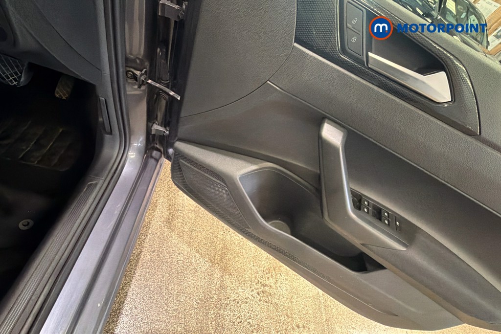 Volkswagen Polo Life Automatic Petrol Hatchback - Stock Number (1652244) - 21st supplementary image