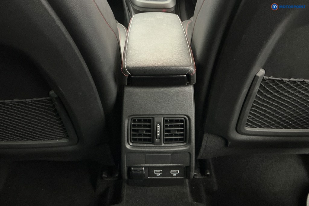 Renault Arkana R.S. Line Automatic Petrol-Electric Hybrid SUV - Stock Number (1652449) - 18th supplementary image